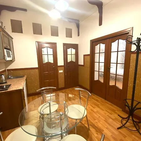 подобово в центрі на вулиці проспект свободи 7 * Lemberg