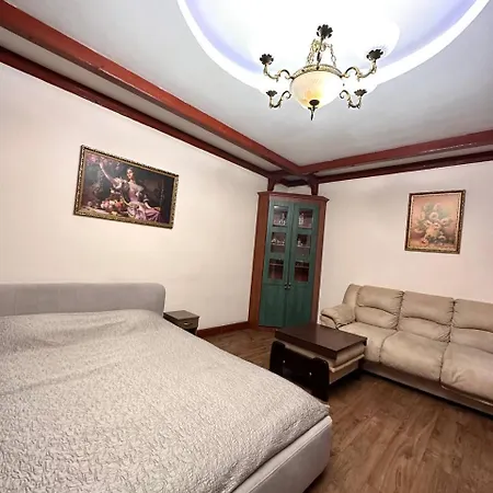 подобово в центрі на вулиці проспект свободи 7 Apartment Lemberg