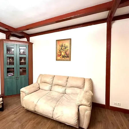 подобово в центрі на вулиці проспект свободи 7 Apartment