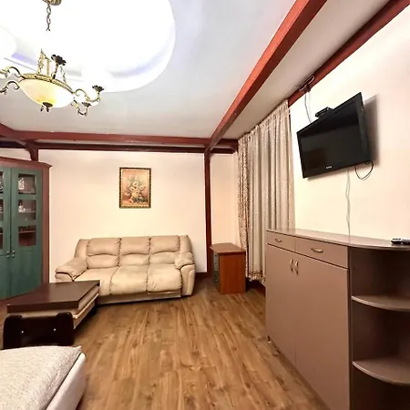 подобово в центрі на вулиці проспект свободи 7 Lägenhet *