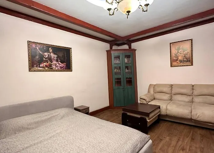 Apartamento подобово в центрі на вулиці проспект свободи 7 *