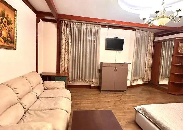 подобово в центрі на вулиці проспект свободи 7 Lviv